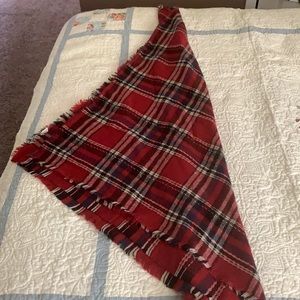 Never worn blanket scarf